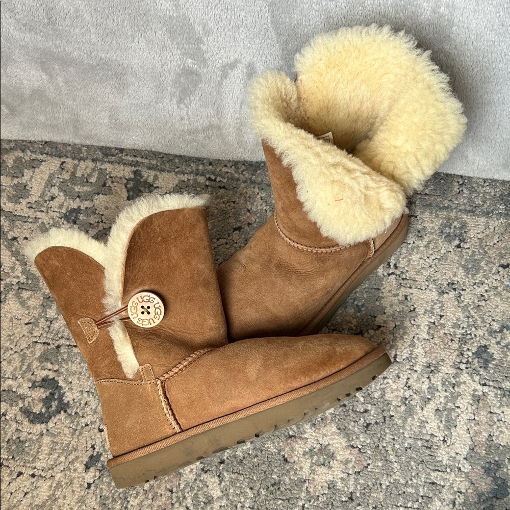 UGG Women's Bailey Button Boots